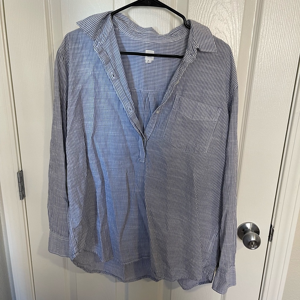 Beachy striped top
